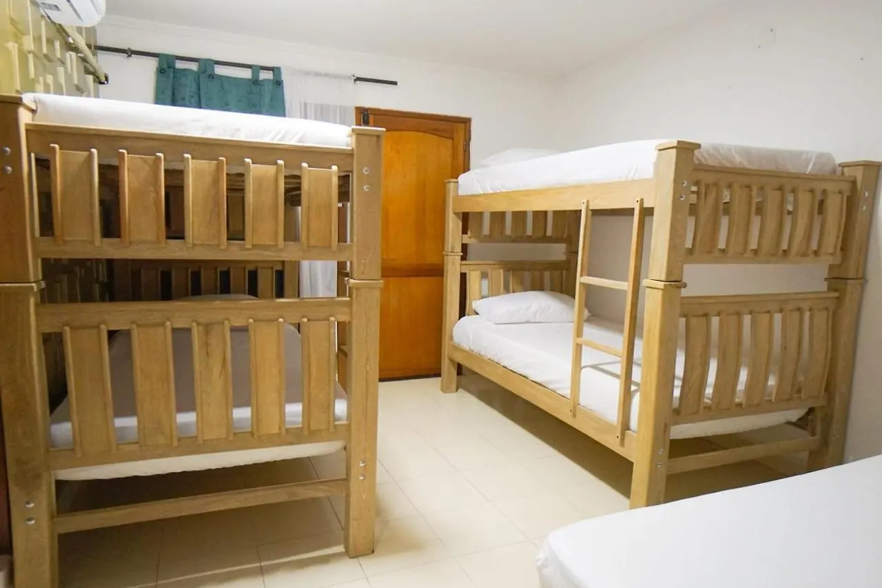 Donde Ruka Hostal Santa Marta  Guest house